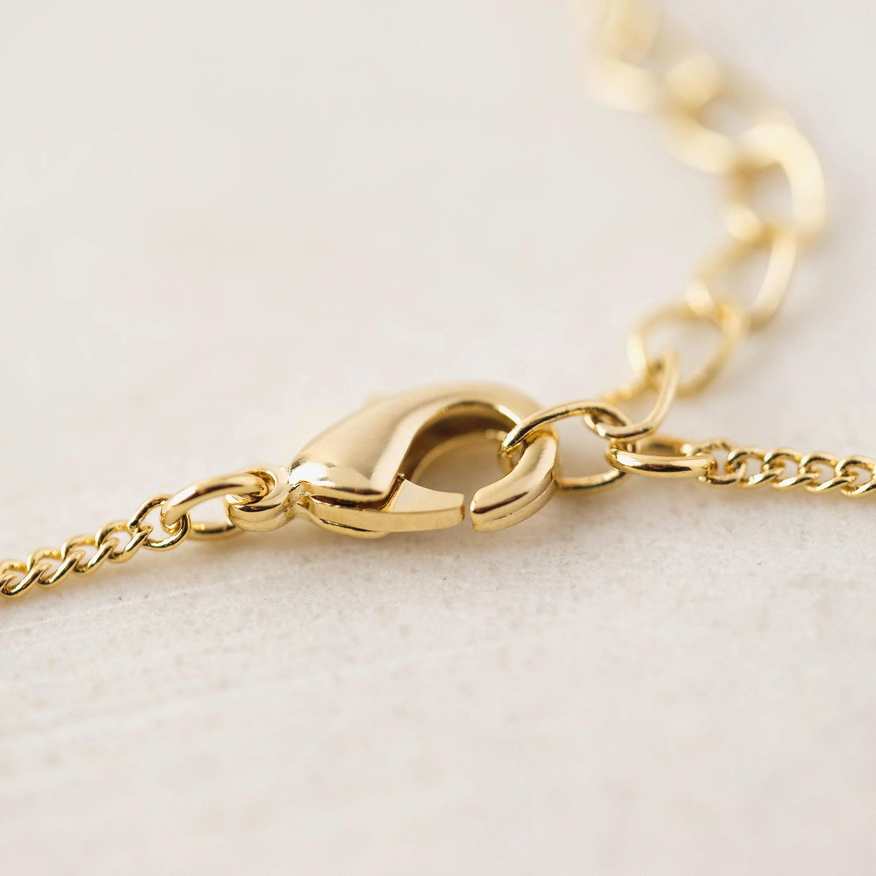 Everly Circle Gold Necklace