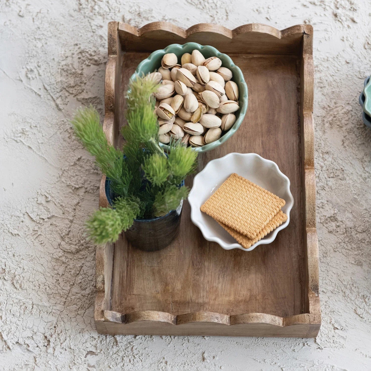 Mango Wood Tray with Scalloped Edge